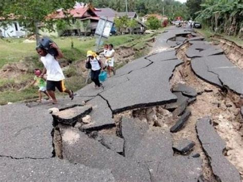 kenapa indonesia sering terjadi gempa bumi